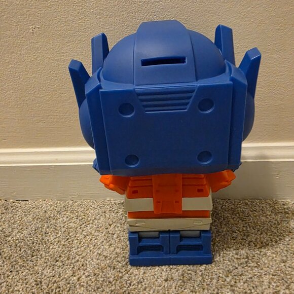 Optimus Prime Bank NWT - Picture 3 of 6